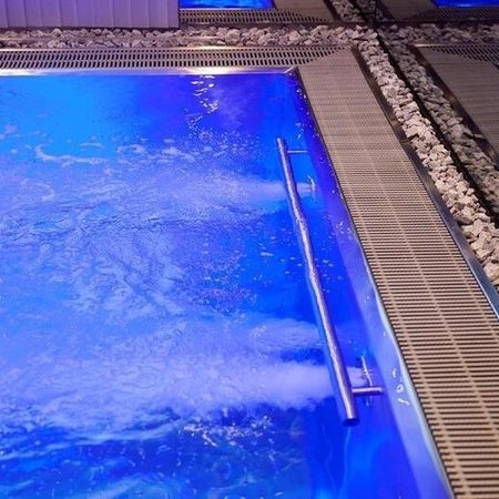 Edelstahlpool - Löchte GmbH