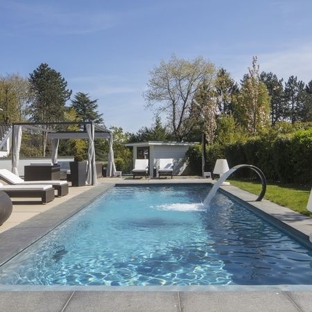 Fatboy Edison Outdoorbeleuchtung am Pool | Löchte GmbH Münster NRW